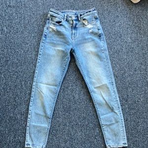 American Eagle Mom Jeans size 0